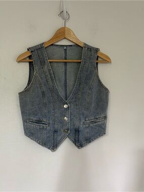 Women’s Light Blue Denim Vest Waistcoat Western Boho Size Small